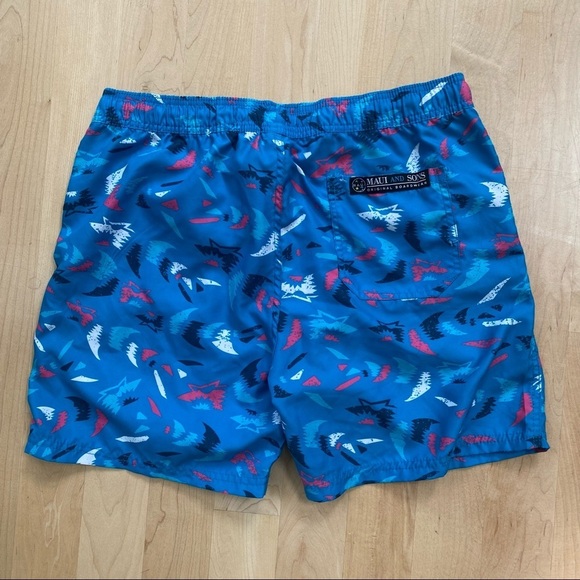 Maui‎ and Sons graphic swimsuit trunks - Picture 3 of 6